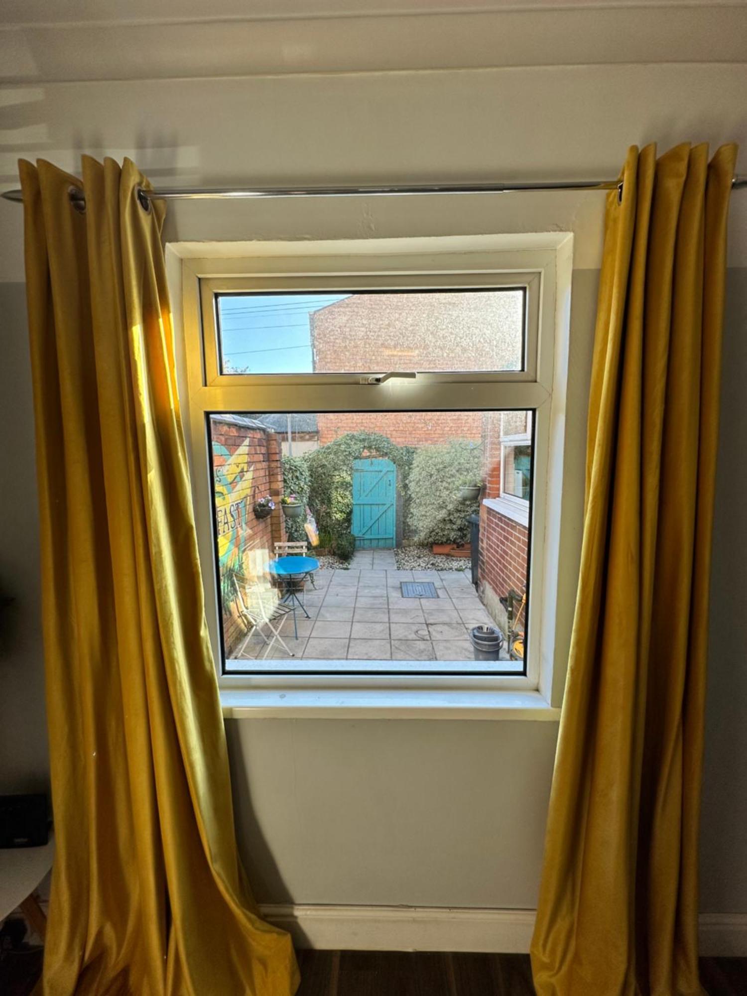 Cosy Two Bed Terraced House 7Min Drive From City Belfast Esterno foto